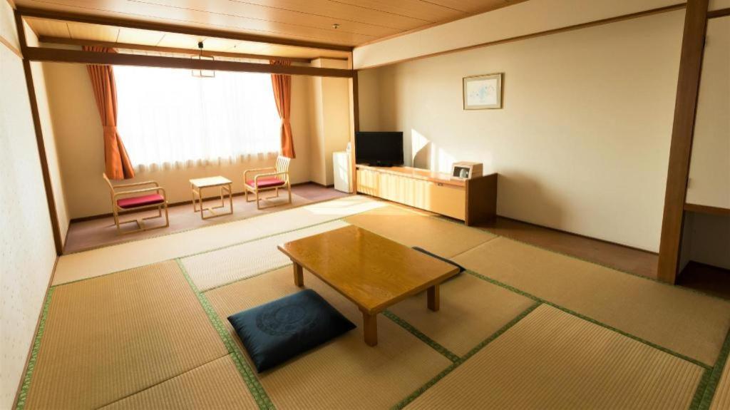 Washigatake Kogen Hotel Rainbow Gujō Exterior foto